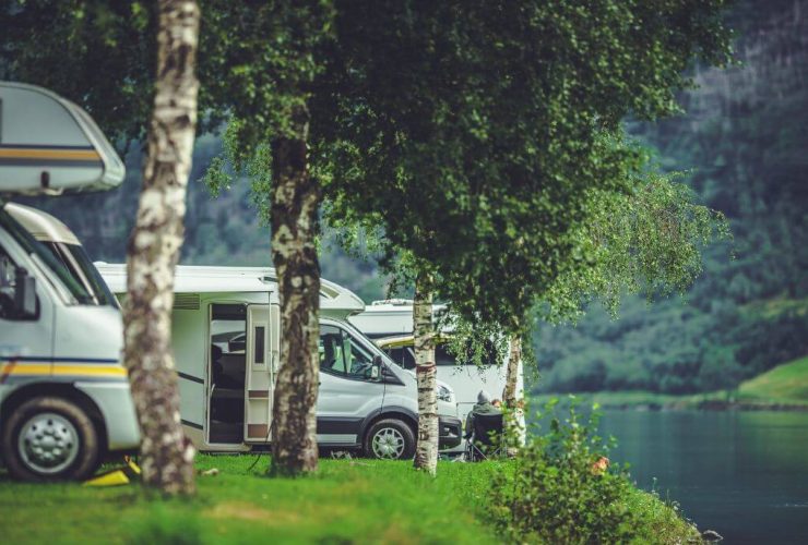 Caravan Parks, Free Camps, Homestays and More: Where To Stay During Your Big Lap