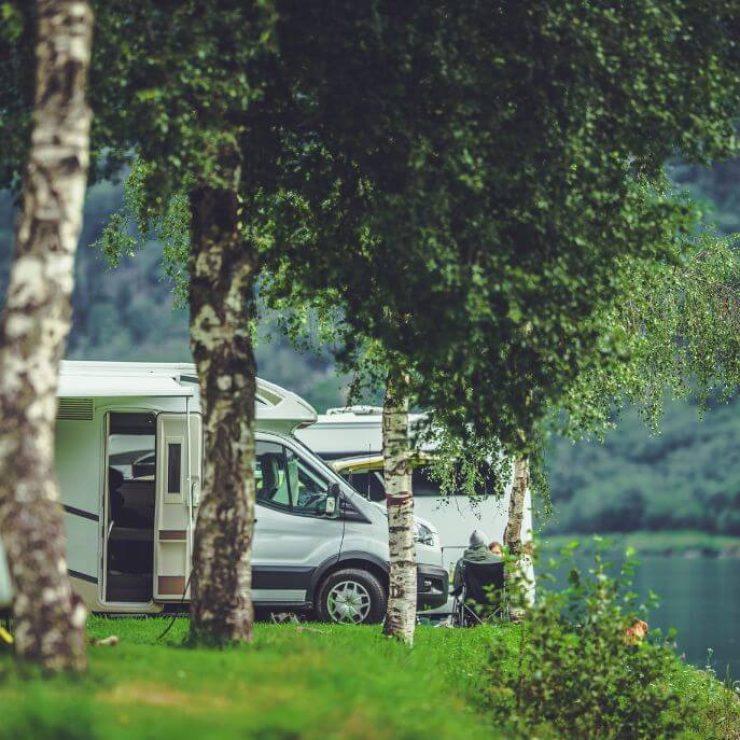 Caravan Parks, Free Camps, Homestays and More: Where To Stay During Your Big Lap