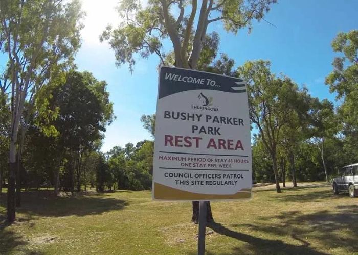 Bushy Parker Park, Rollingstone
