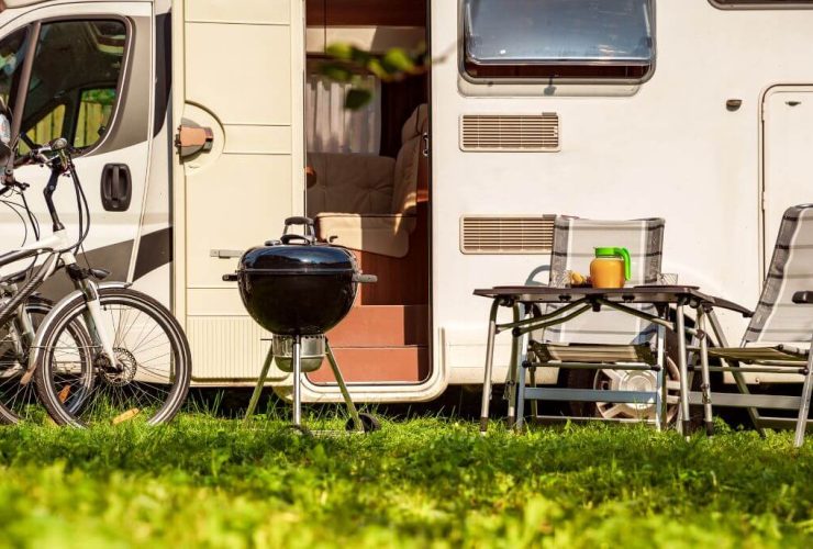 Big Lap Essentials: 24 Things You Need To Crush Australian Van Life