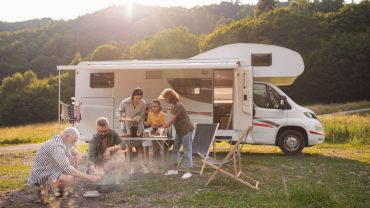 Our Top Tips For Feeding A Large Family While Doing The Big Lap