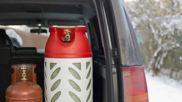 Why You Should Get A Gas Bottle Monitor For Your Caravan